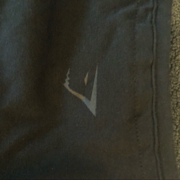 Gymshark Blackout ribbon tie top. Size small. - Picture 9 of 9